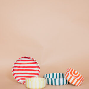 Schaal strepen groot rood