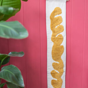 Wandhanger mosterdgeeld - tufting